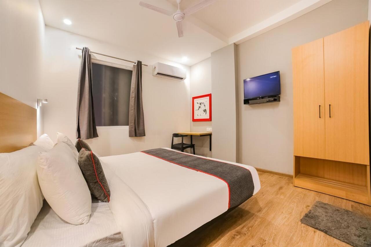 Hotel Admire Inn "Atta Market, Noida Sector 18" Exterior photo
