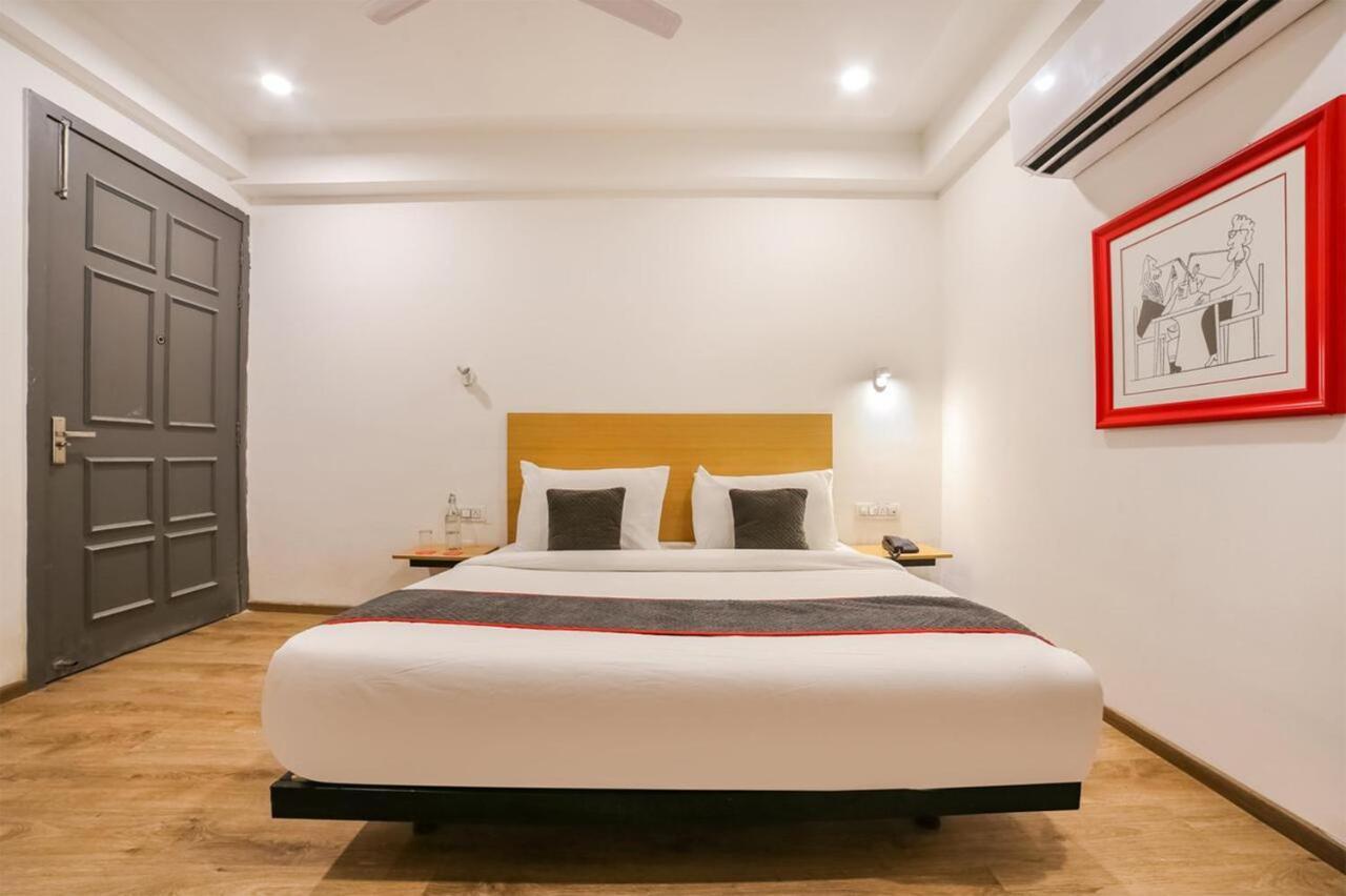 Hotel Admire Inn "Atta Market, Noida Sector 18" Exterior photo