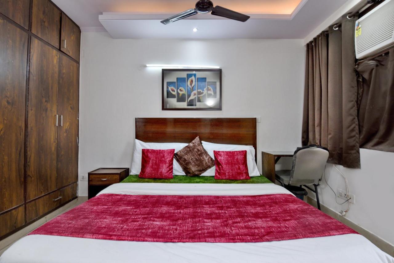 Hotel Admire Inn "Atta Market, Noida Sector 18" Exterior photo